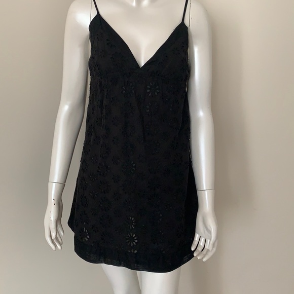 👗3/$50👗 Forever 21 Eyelet Mini Dress cotton Small Black - Picture 1 of 3
